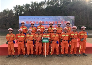 消防演練大比武  民泰保安顯身手 ——浙江民泰駐余杭區(qū)閑林項(xiàng)目參