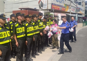 盡職盡責有作為  扎實工作受贊揚—三林市容項目隊員受到甲方領導