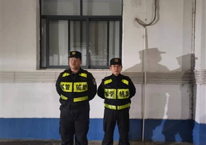 忍辱履職展風(fēng)采 克制規(guī)范獲表揚(yáng)—周浦市容項(xiàng)目隊(duì)員收到表揚(yáng)信