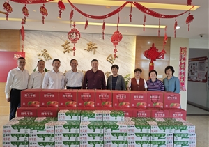 宗保公司重陽(yáng)節(jié)慰問(wèn)離退休老干部(2024.10.16)